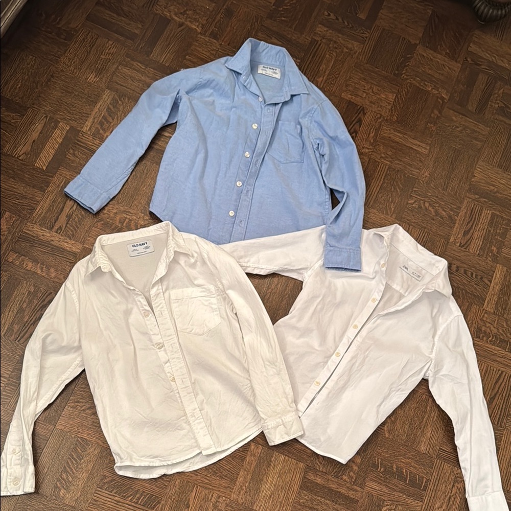 Zara & Old Navy size Small 6-7 Kids Blue and White Button-Up Shirts
